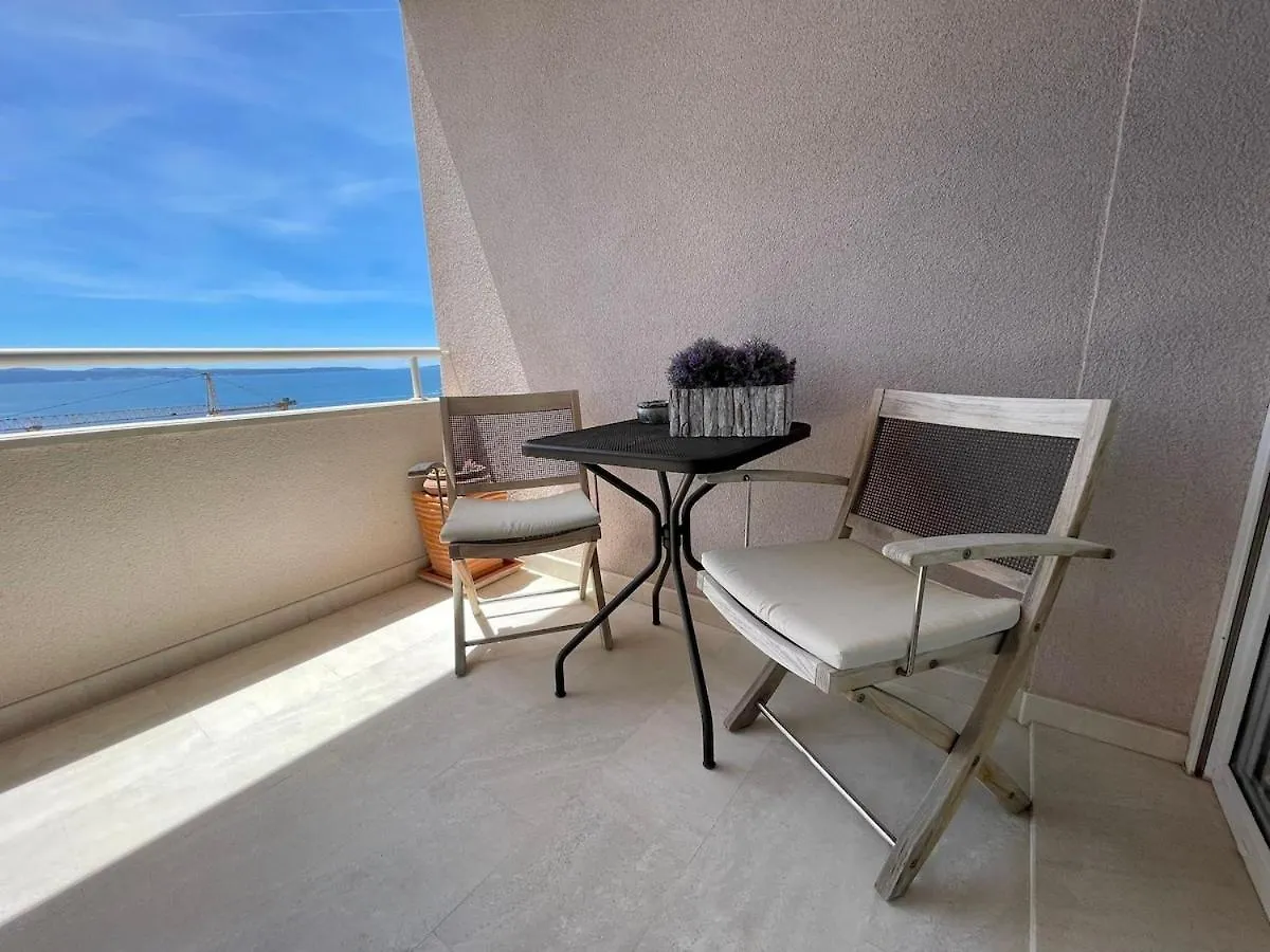 Dora Sunset Sea View Apartment With Balcony Split