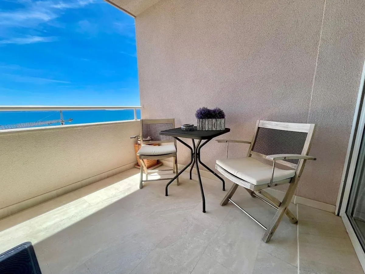 Dora Sunset Sea View Apartment With Balcony 斯普利特
